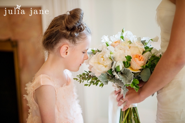 Authentic Wedding Photography by Connecticut Wedding Photographer Julia Jane Studios